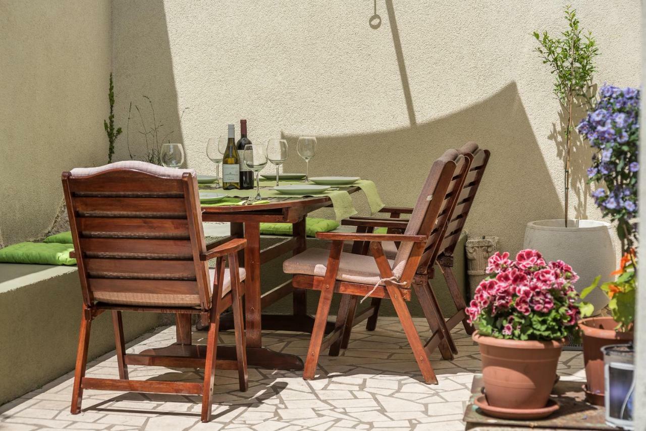 Apartment Matijas Trstenik  Exterior photo