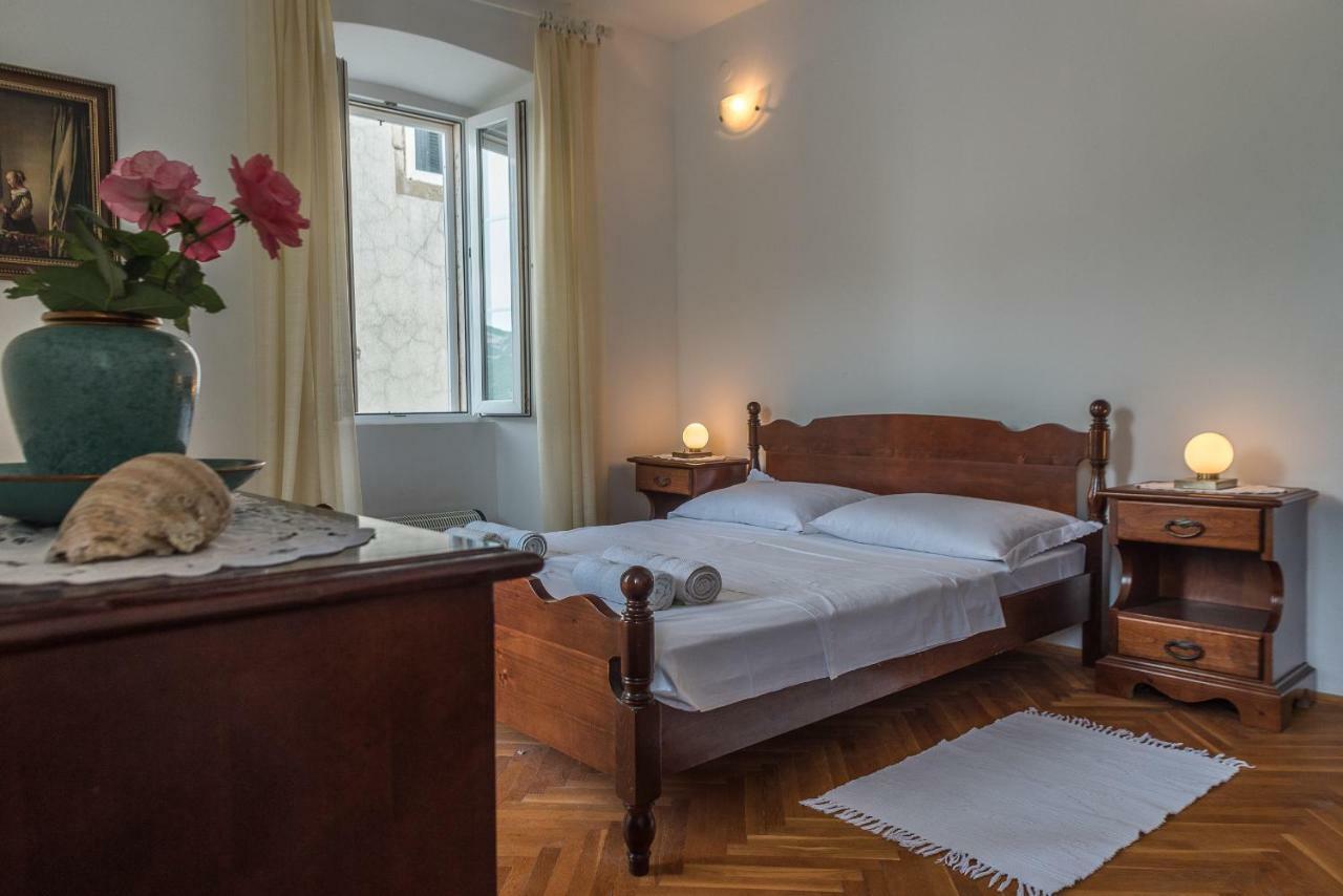 Apartment Matijas Trstenik  Exterior photo